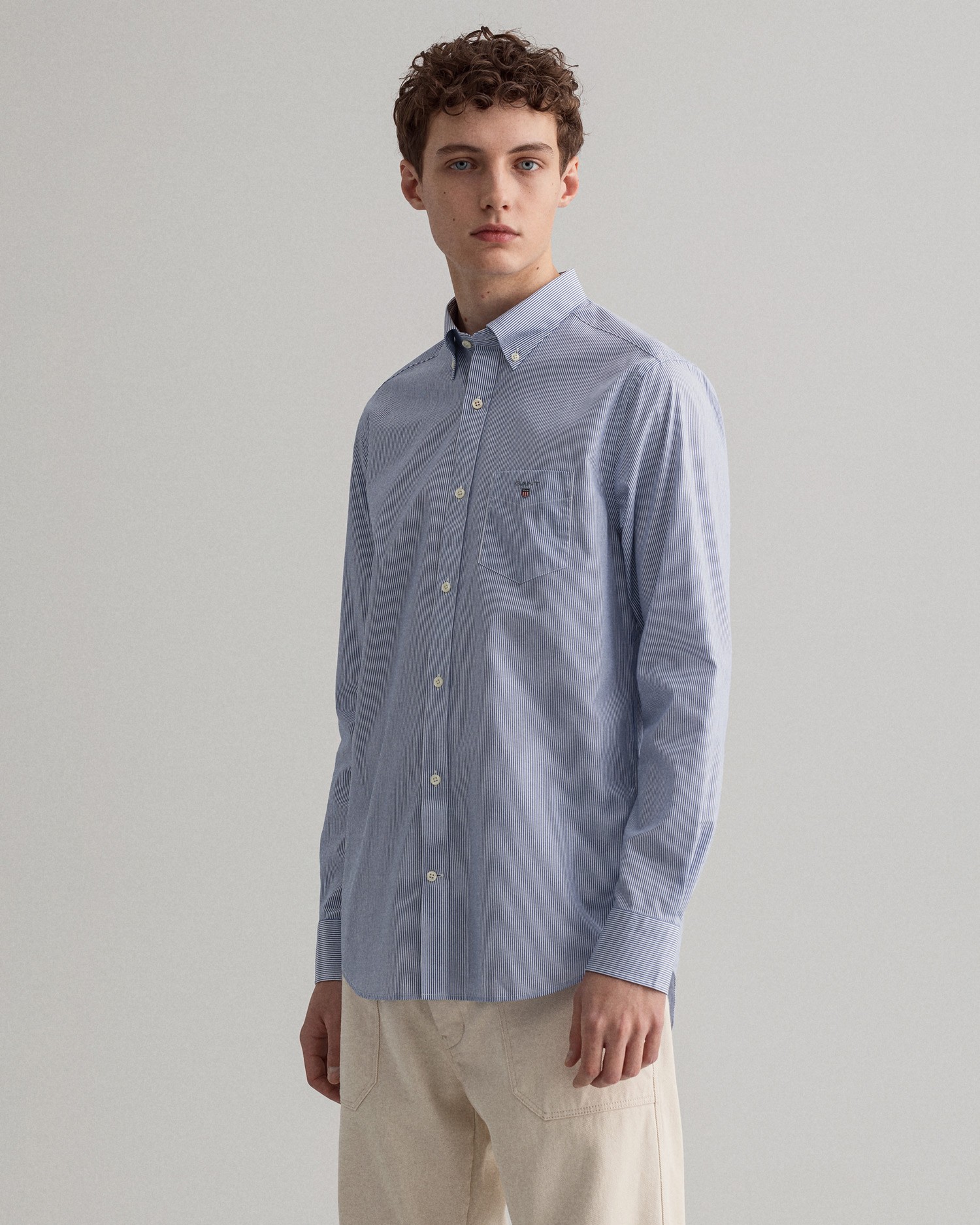 GANT - Camisa em popelina com riscas finas regular fit - Image 2