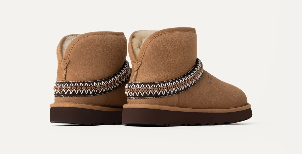 UGG - Bota - Classic Mini Crescent - Image 3