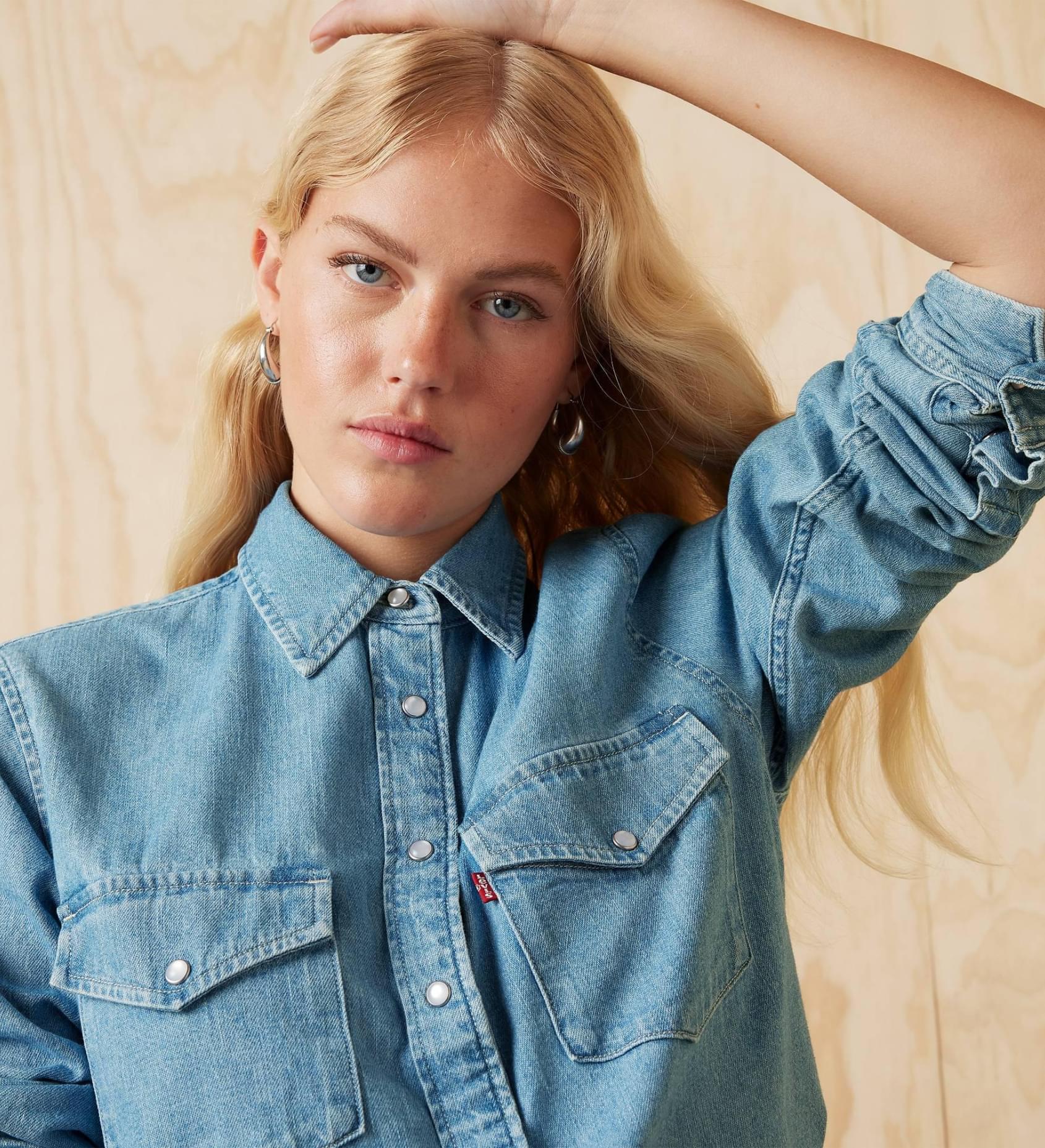 LEVI'S -  Essential Lightweight Western Shirt - Image 3