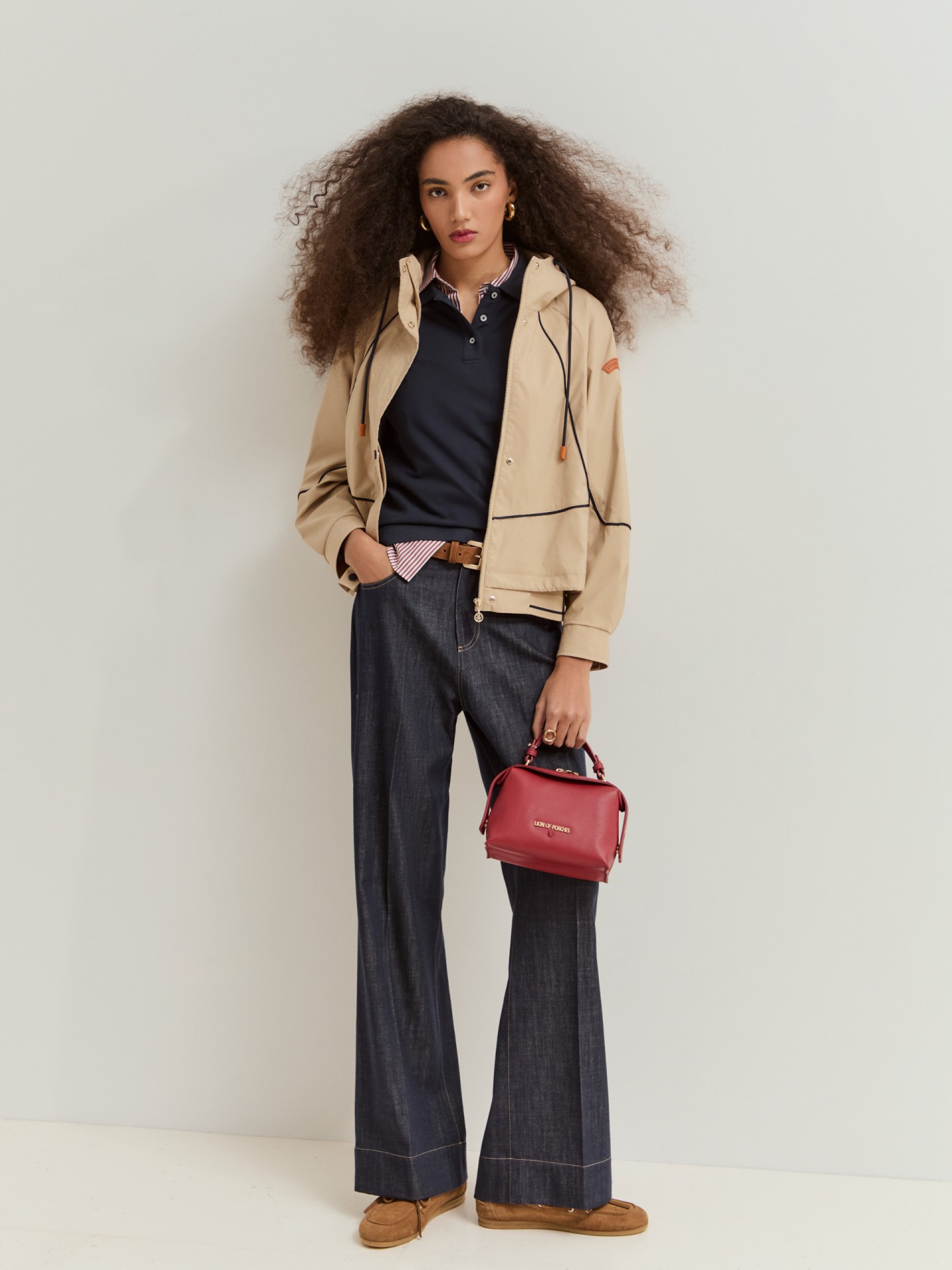 LION OF PORCHES - Blusão curto com capuz - Image 3