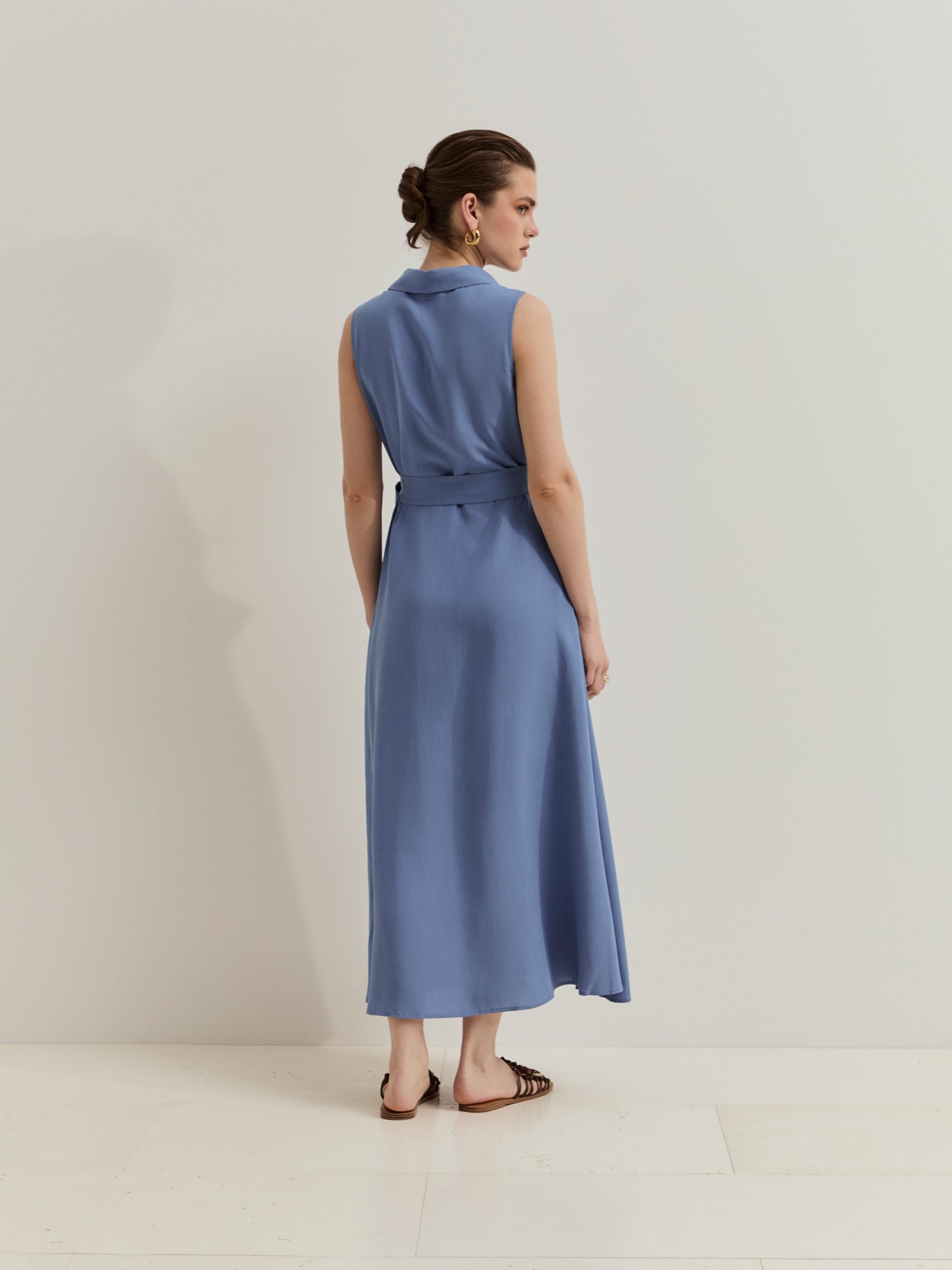 LION O9F PORCHES - Vestido camiseiro de manga cava - Image 4