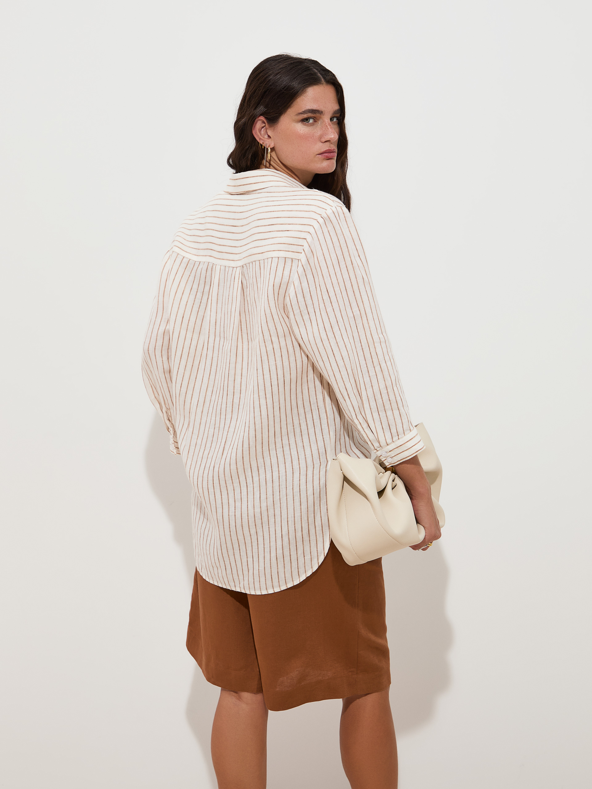 DECENIO - Camisa regular fit em linho com riscas - Image 3