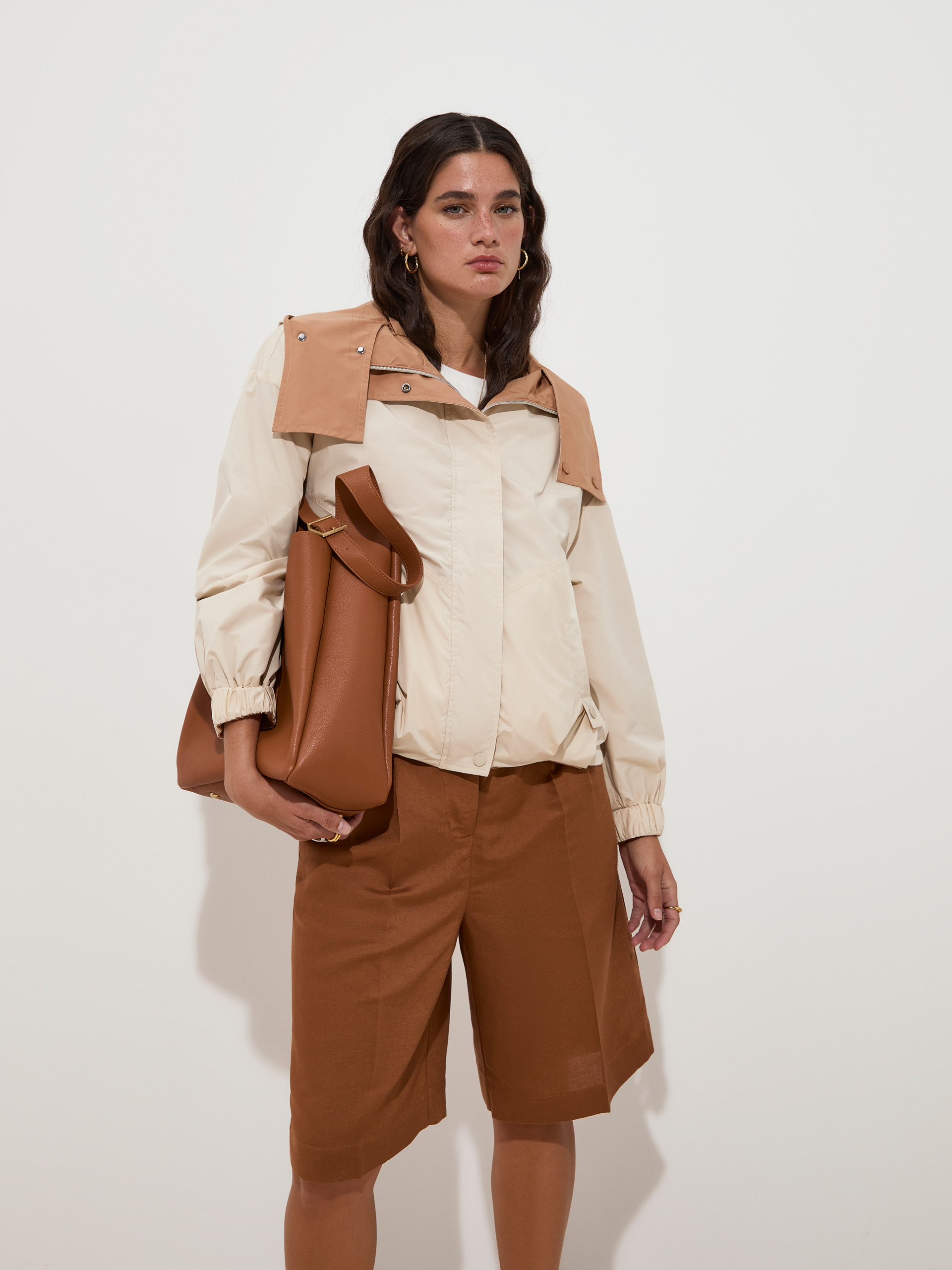 DECENIO - Blusão reversível em duas cores com capuz - Image 2