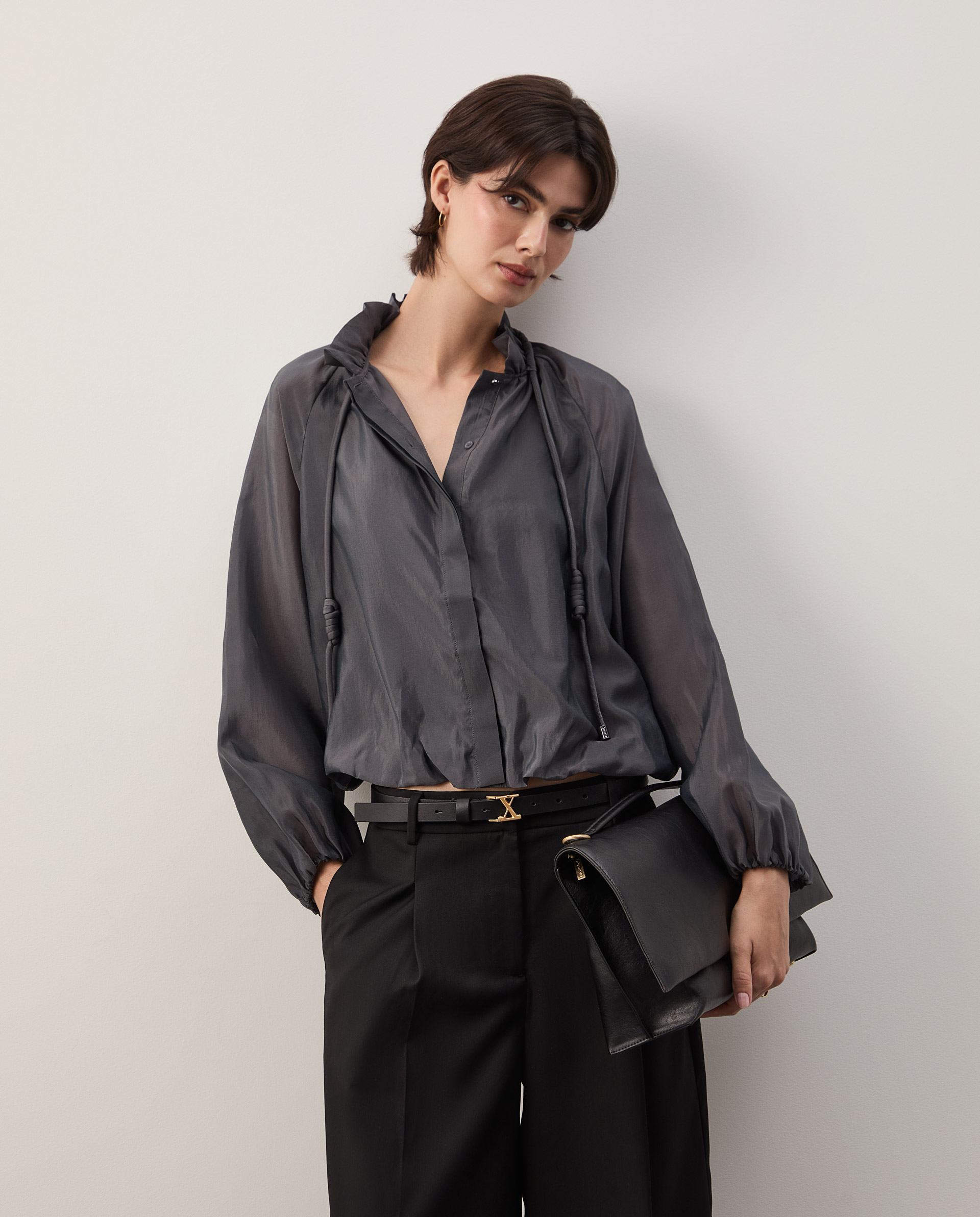 DECENIO - Blusa fluida com brilho