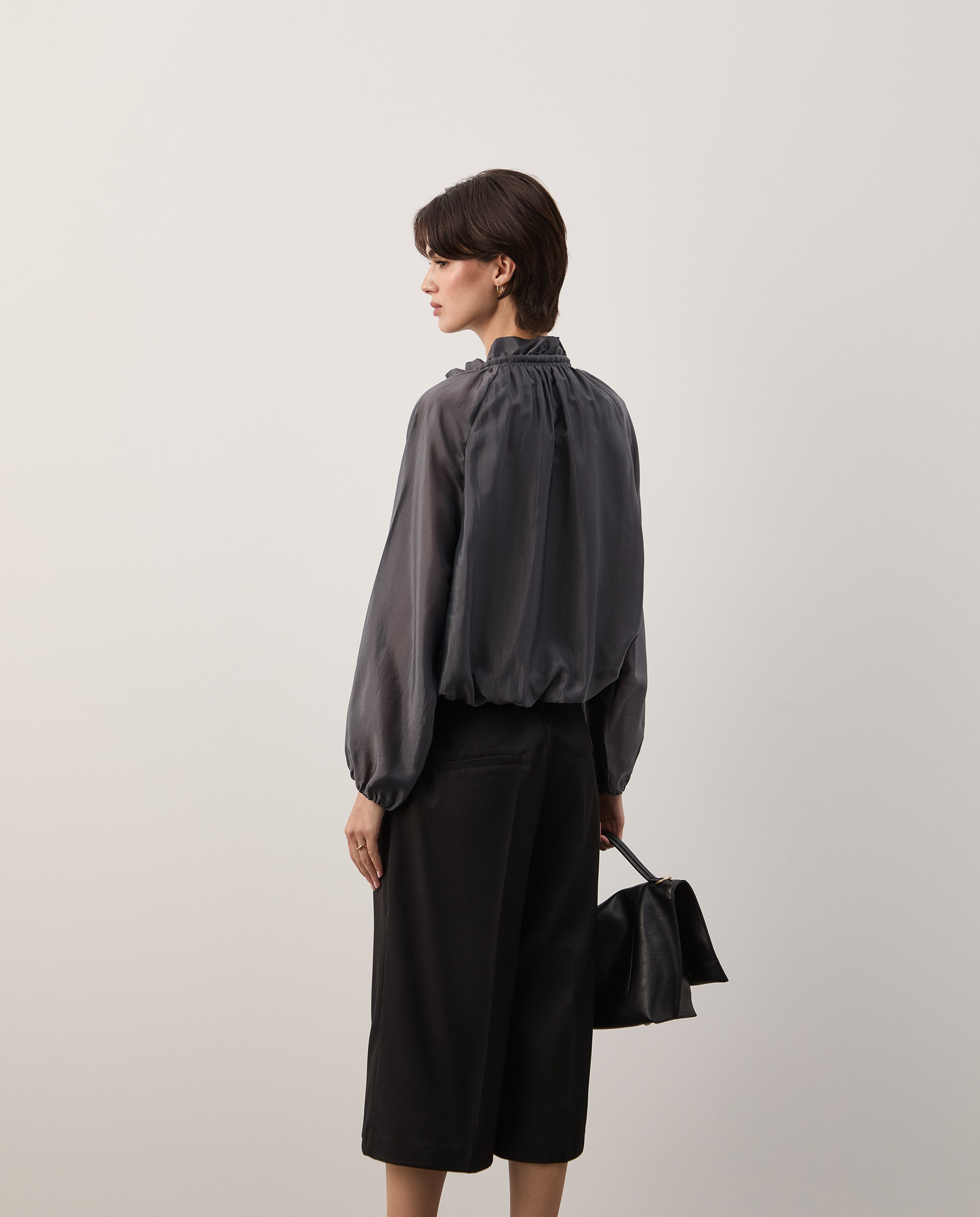 DECENIO - Blusa fluida com brilho - Image 4