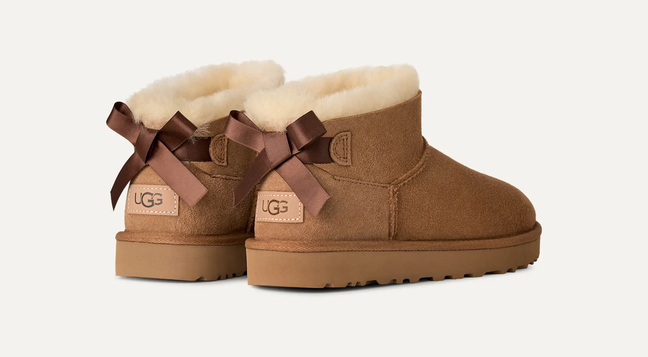 Soca UGG Women's Ultra Mini Bailey Bow Boot